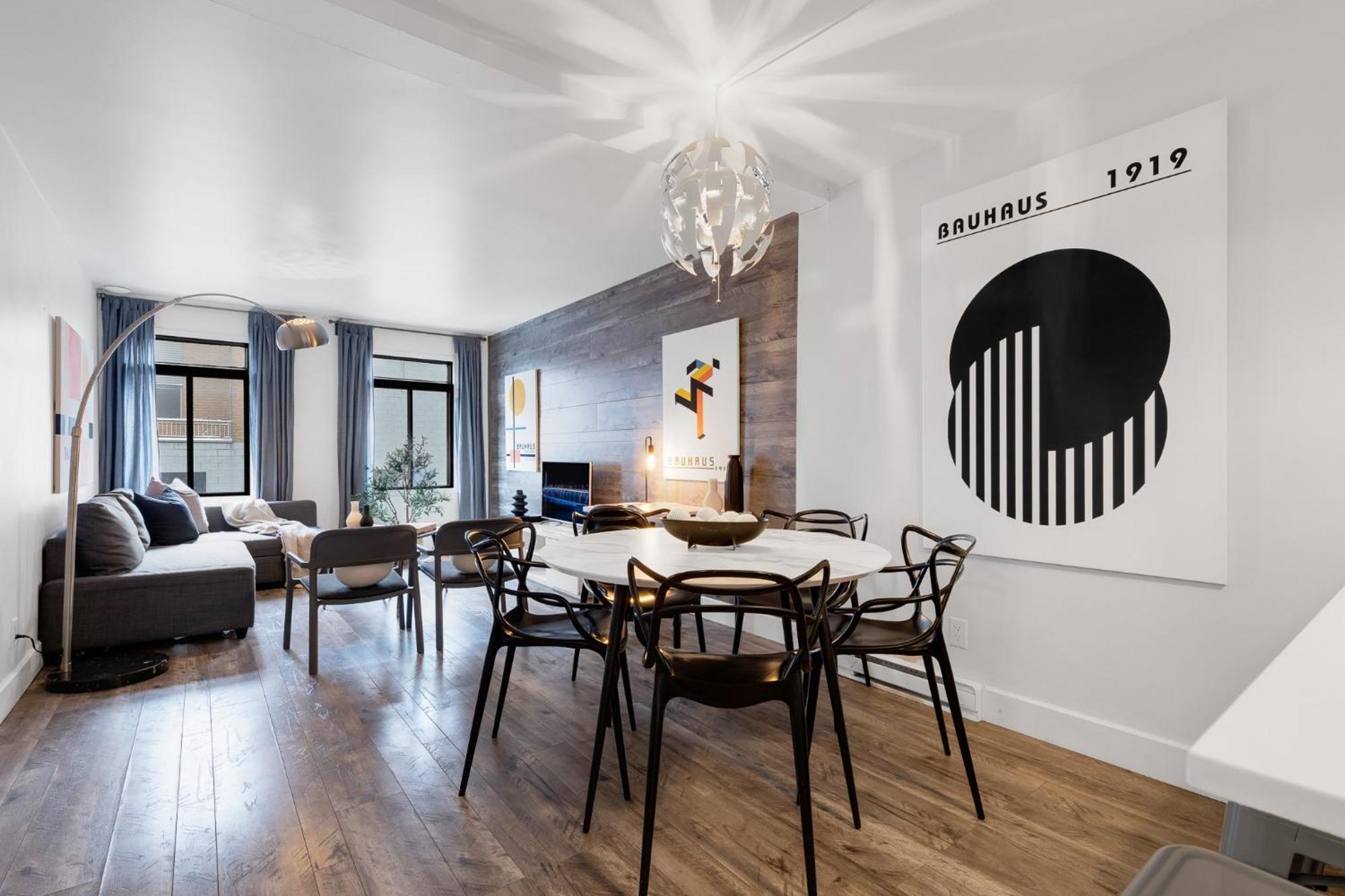 Liv Mtl Urban Aparthotel Montreal Exterior photo