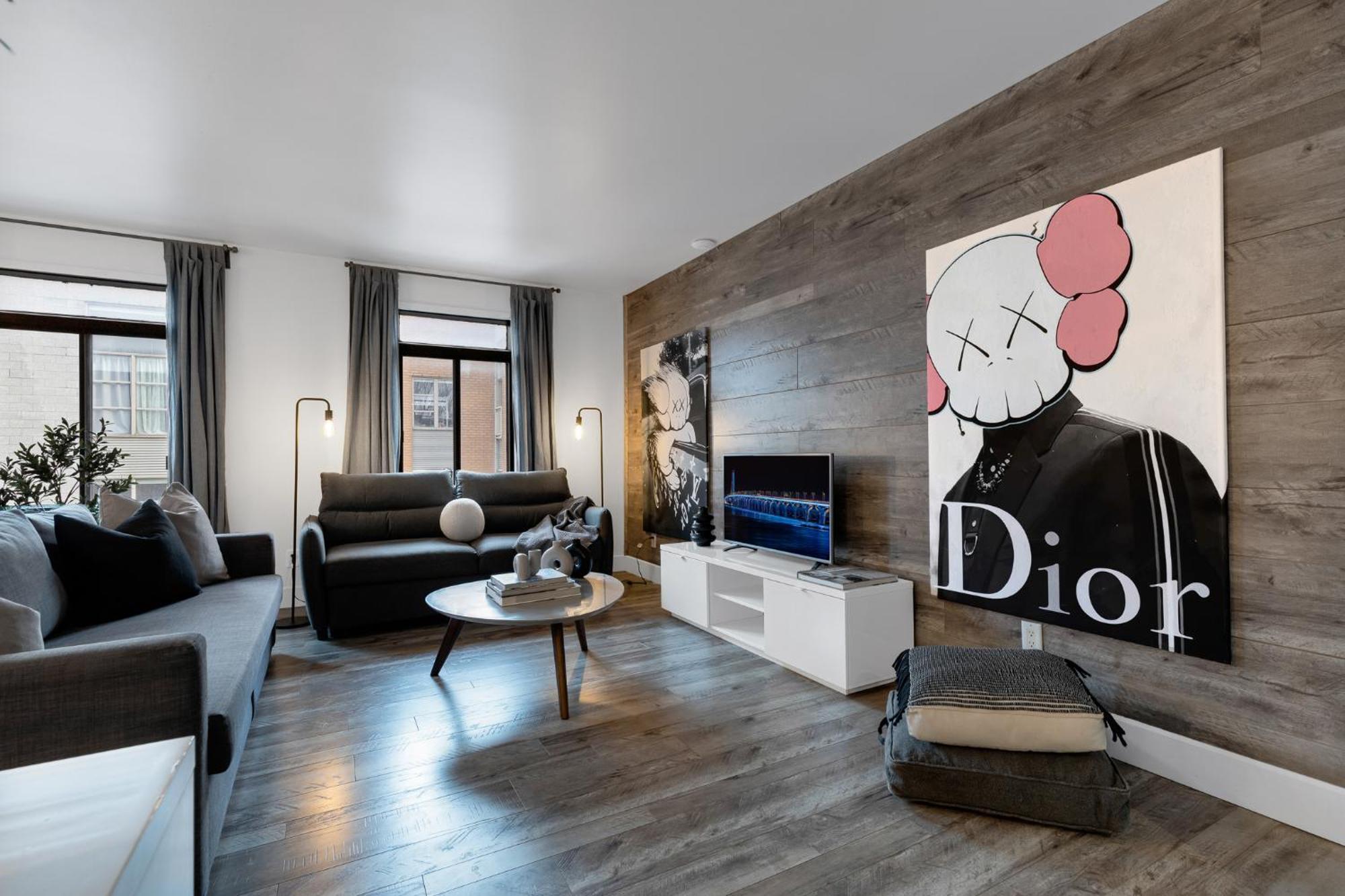 Liv Mtl Urban Aparthotel Montreal Exterior photo